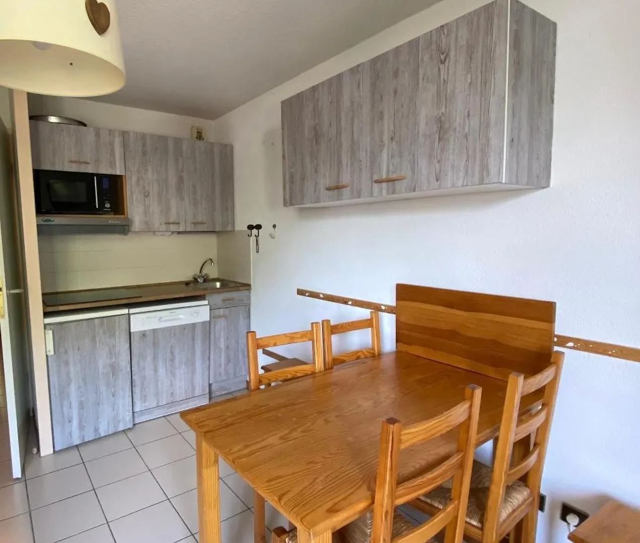 1 Bedroom Appt With Beautiful Views Les Deux Alpes 0*,  France