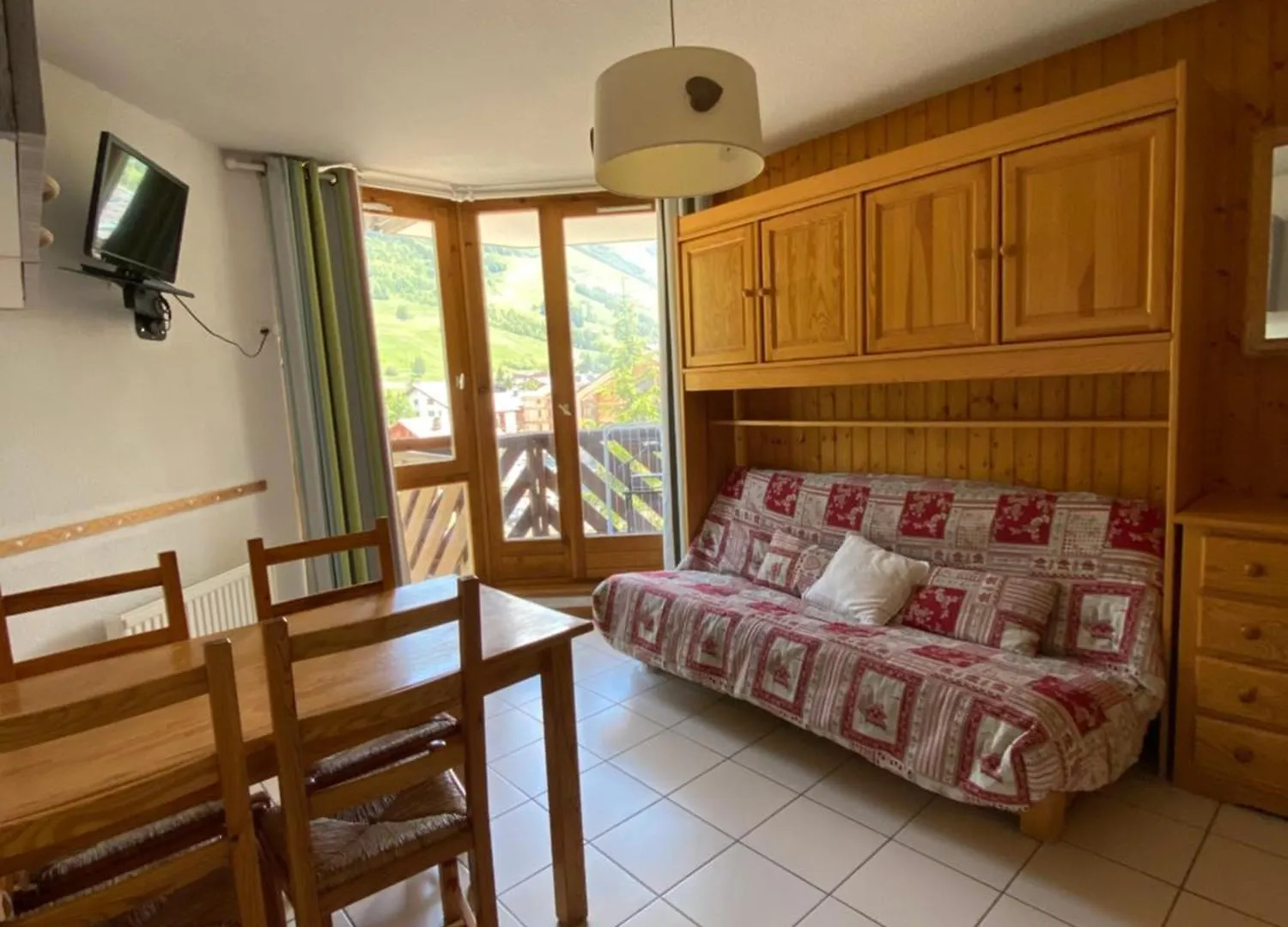 1 Bedroom Appt With Beautiful Views Les Deux Alpes